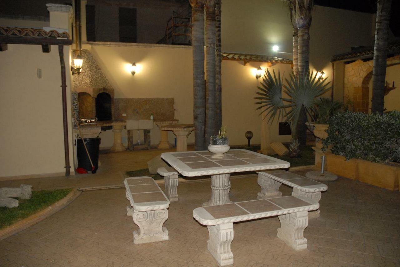 Suite Margarita Mazara del Vallo Extérieur photo